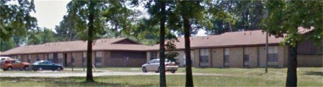 Photo - 1300 Courtland Rd