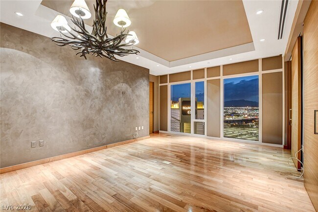 Building Photo - 3750 S Las Vegas Blvd Unit 2711