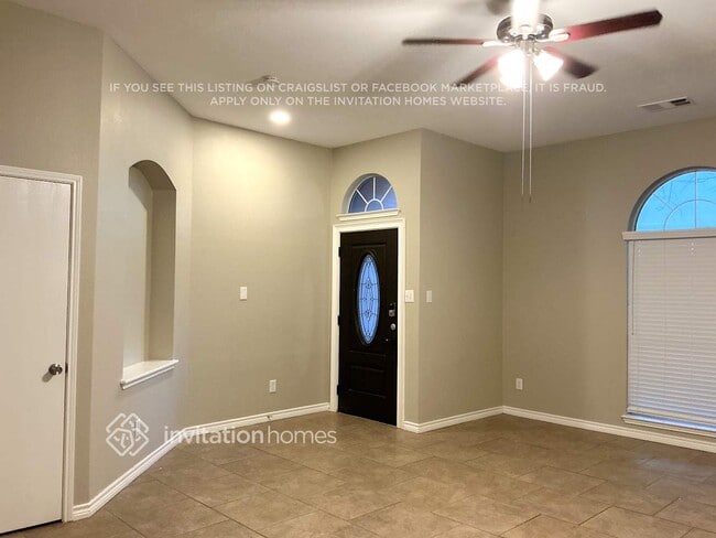 Photo - 501 Tumbleweed Dr