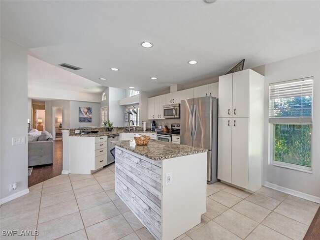 Building Photo - 641 St Andrews Blvd Unit 108-1