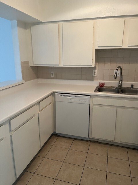 Photo - 6201 Ranchester Dr Unit 11