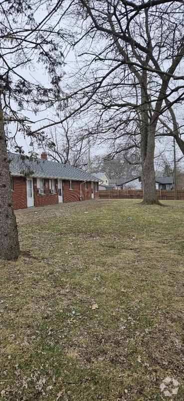 Building Photo - 1426 N Campbell Ave Rental