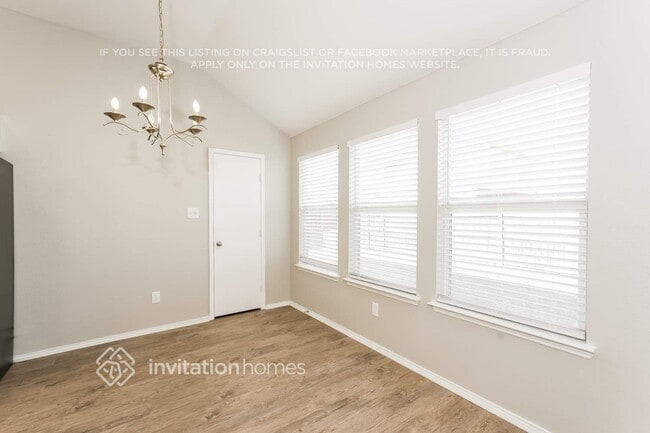 Photo - 409 Heritage Dr