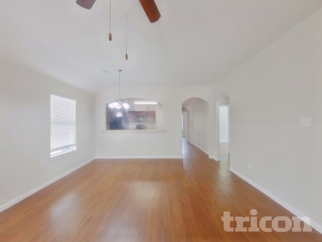 Photo - 21434 Jamals Way