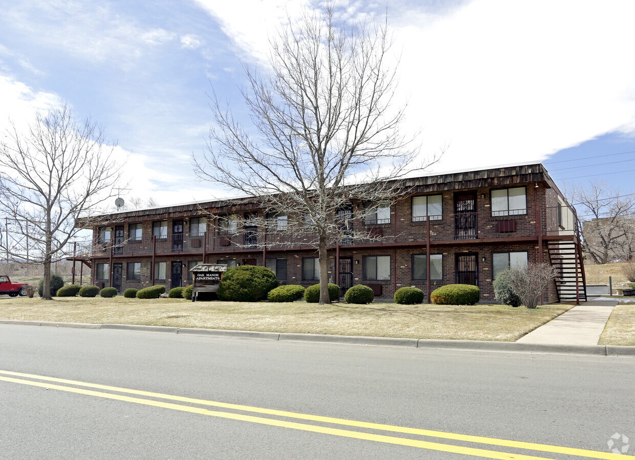 Photo - Oak Manor Apartments