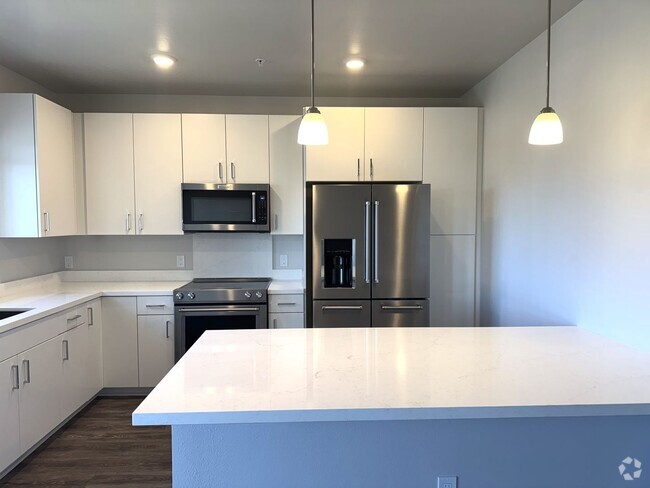 Building Photo - Nahele at Ho'opili - Brand New 2 Bedroom 2... Unit 1502 Rental