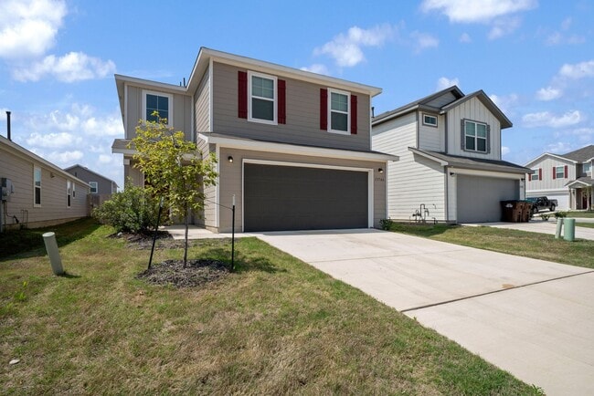 Photo - 13766 Prospector Post
