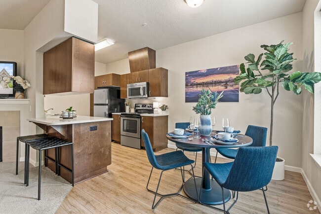 Building Photo - The Reserve at Columbia Tech Center Rental