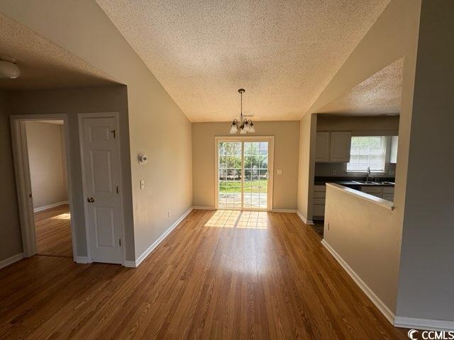 Photo - 208 Rail St