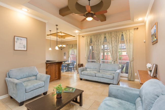 Photo - 3815 Spicewood Dr