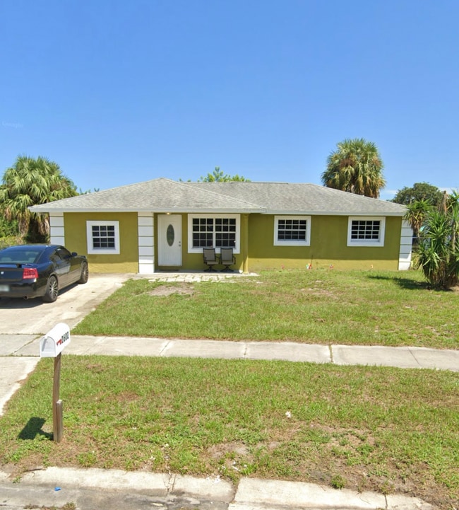 Building Photo - 2602 Walker Dr Rental