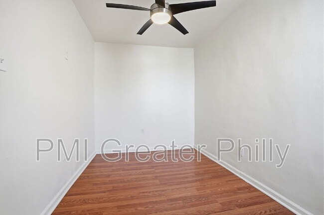 Photo - 1916 S Salford St