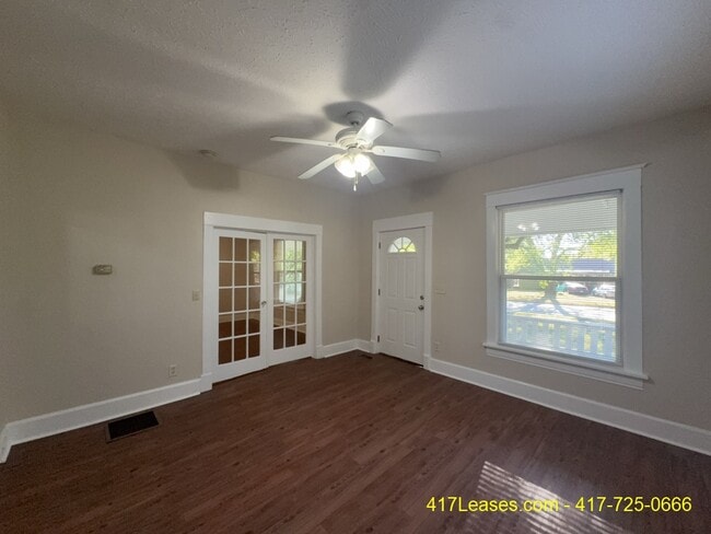 Photo - 2222 N Johnston Ave