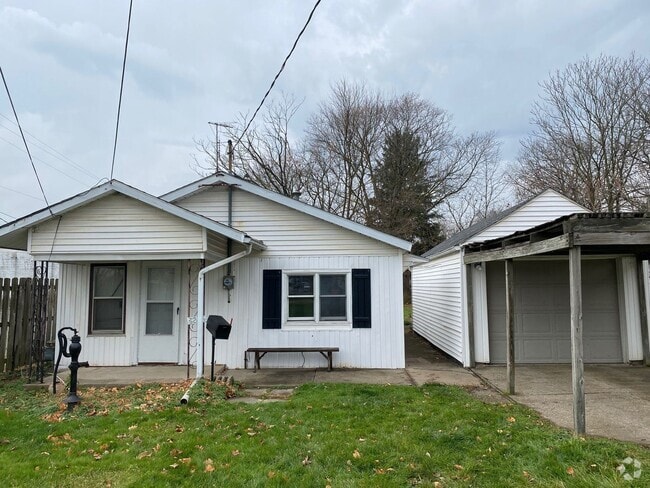 Building Photo - Updated 2BR Plain Local Ranch for Rent Rental