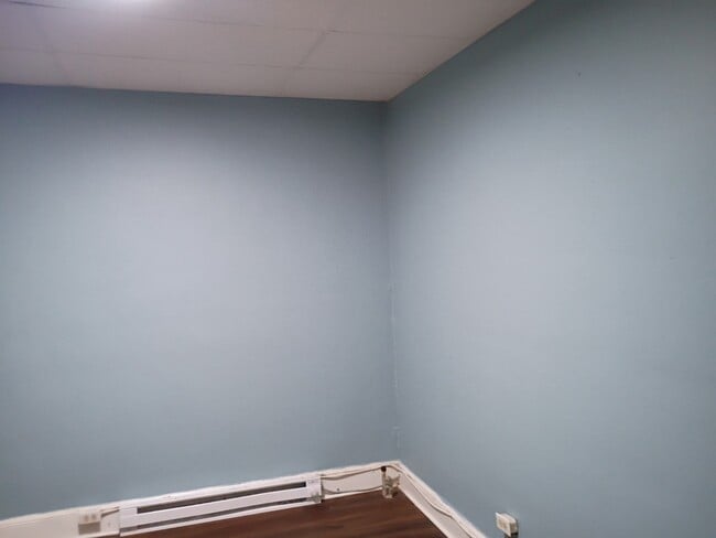 Photo - 311 W King St