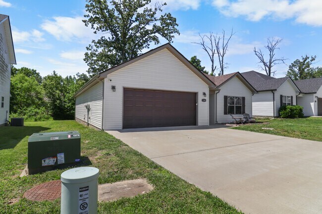 Photo - 1286 Magnum Dr