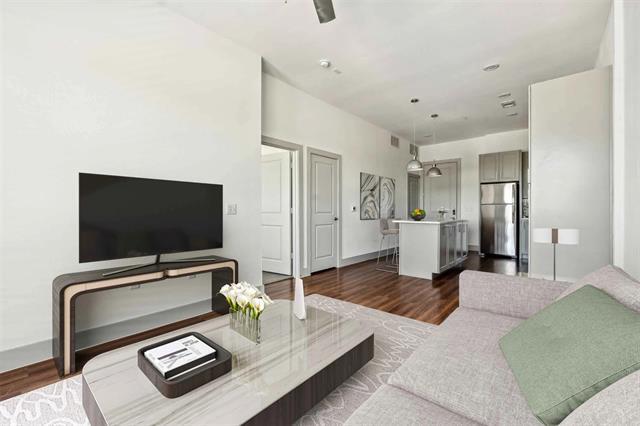 Photo - 5332 Trinity River Trl Unidad 2-2424