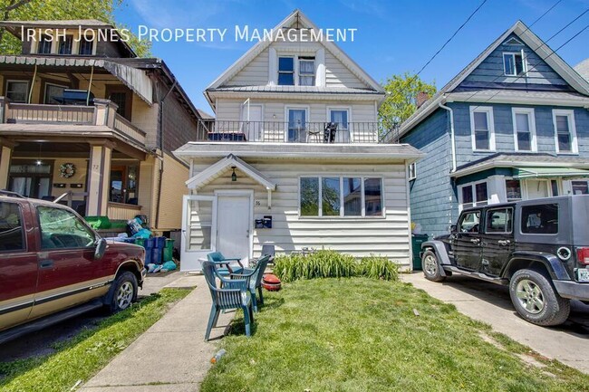 Building Photo - 76 Hammerschmidt Ave Unit Lower
