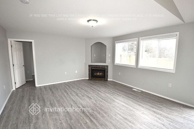 Photo - 14801 87th Ave E