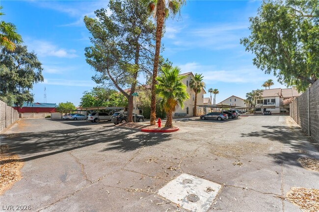 Photo - 3602 Gaylord Dr Unit 155