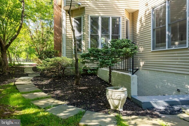 Photo - 4705 Rippling Pond Dr