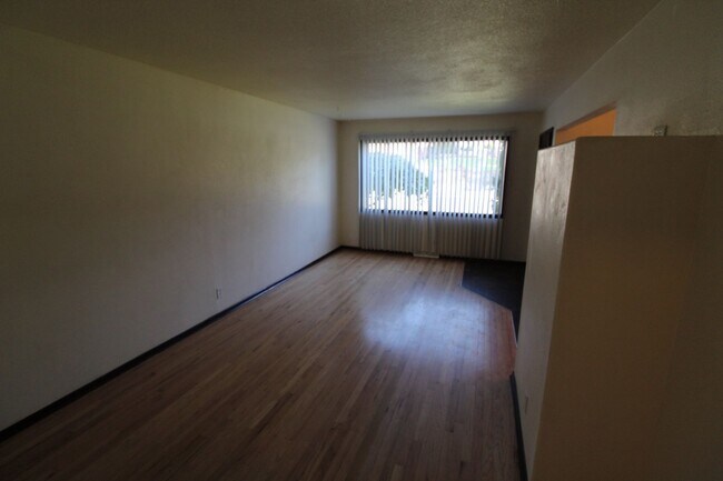 Photo - 503 W Alice Ave Unit 503