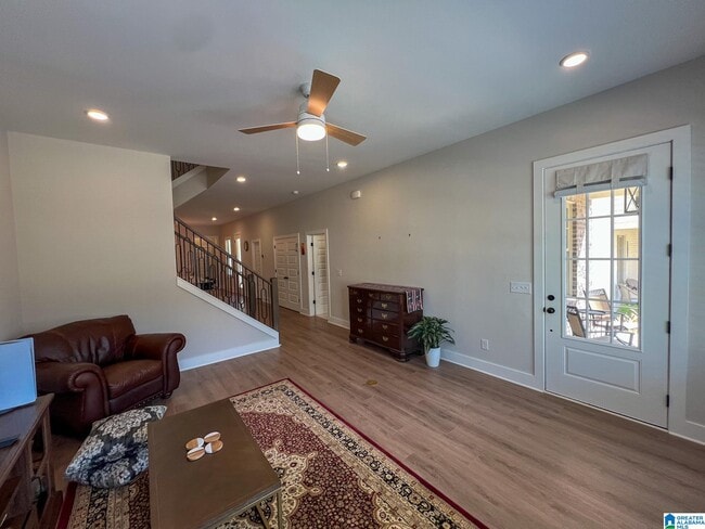 Photo - 4740 Arden Wy