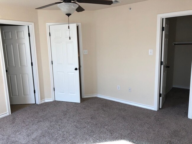 Photo - Town home for rent