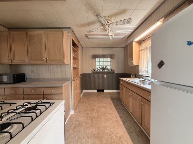 Photo - 1941 Herbert Ave