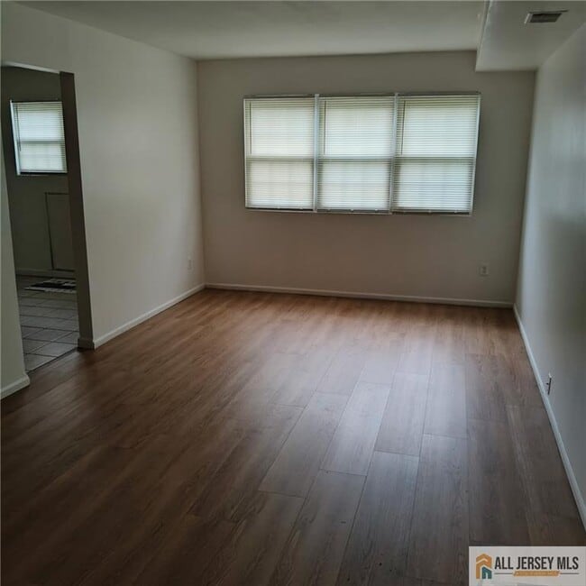 Photo - 78 College Dr Unidad 78