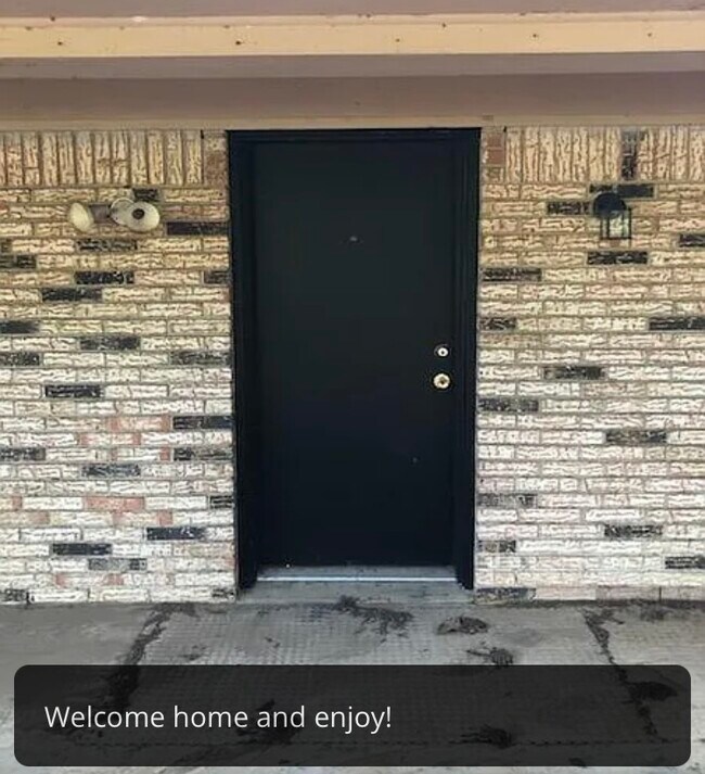 Photo - 13018 Forest Ln