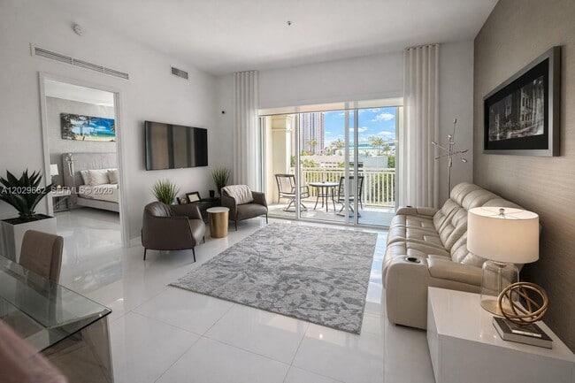 Building Photo - 250 Sunny Isles Blvd Unit TH-407
