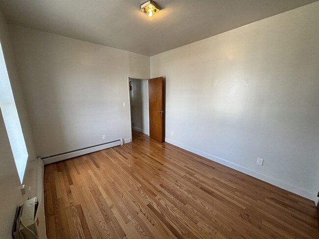 Photo - 445 Ogden Ave. Unit 4B