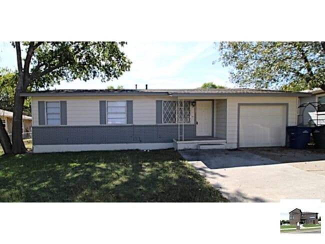 Photo - 2107 Brantley Ave