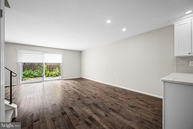 Photo - 15 Llanfair Rd