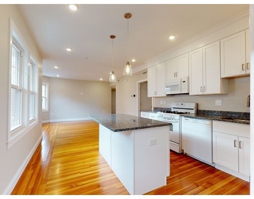 Photo - 27 Leicester St Unidad #1