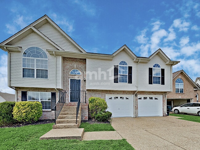 Building Photo - 1873 Lakewood Village Dr