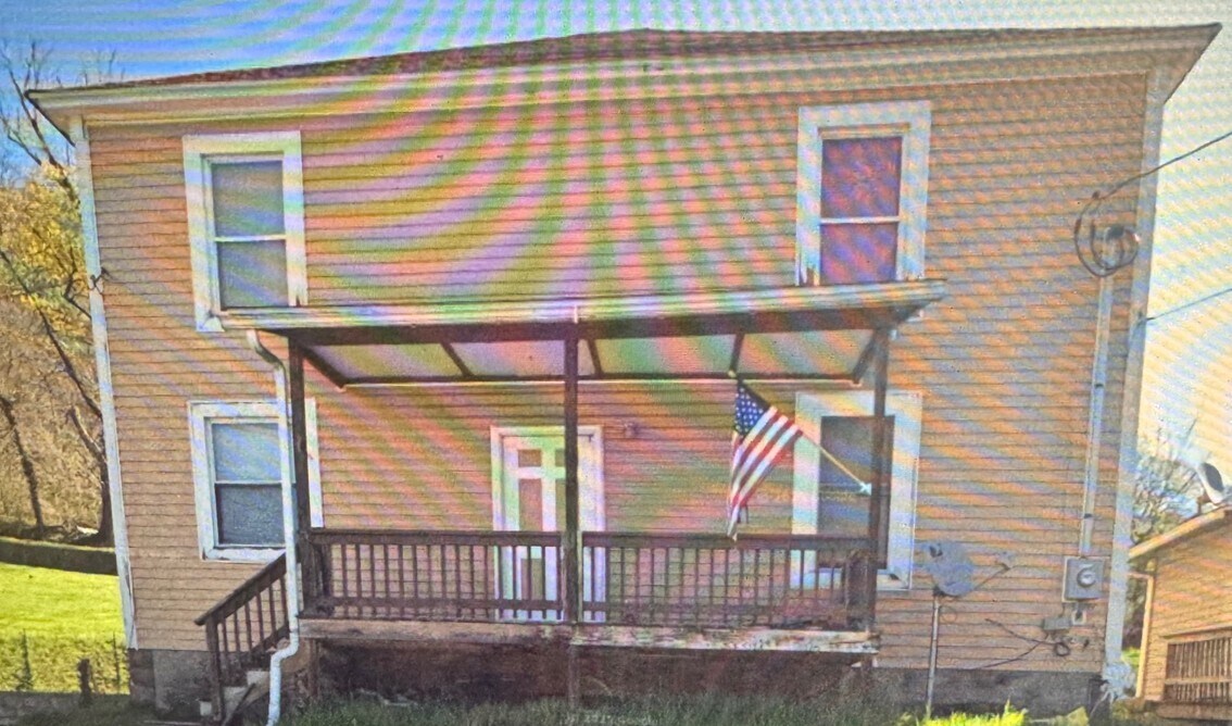 Photo - 2021 Listravia Ave House