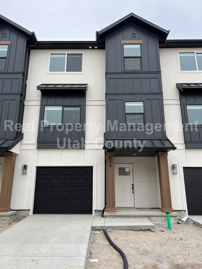 Building Photo - Short term lease! Newer American Fork Town...