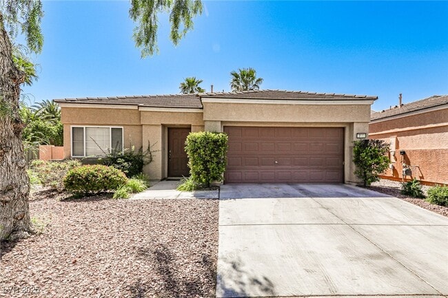 Building Photo - 705 Trixis Pl