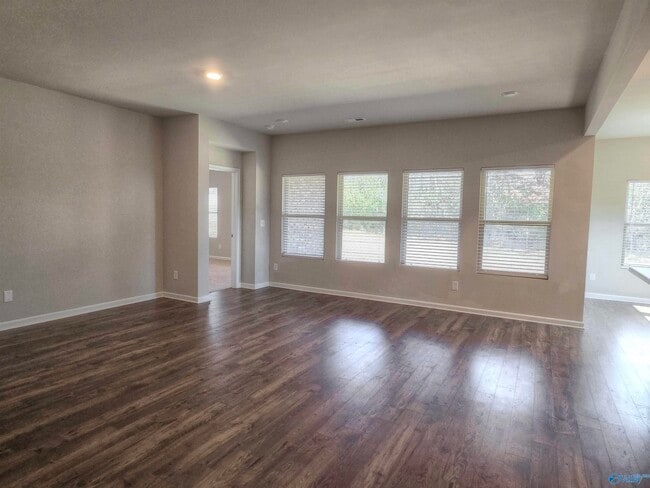 Photo - 117 Edensmith Dr