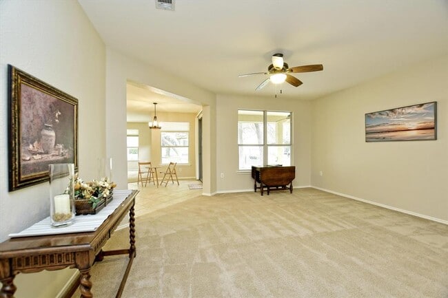 Photo - 202 Whippoorwill Cove