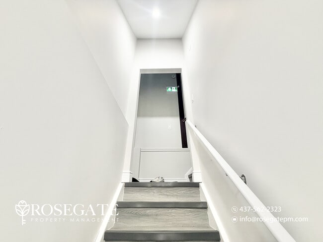 Photo - Pet-Friendly 1 Bedroom + Den Apartment with Parking in Kitchener Unit 2