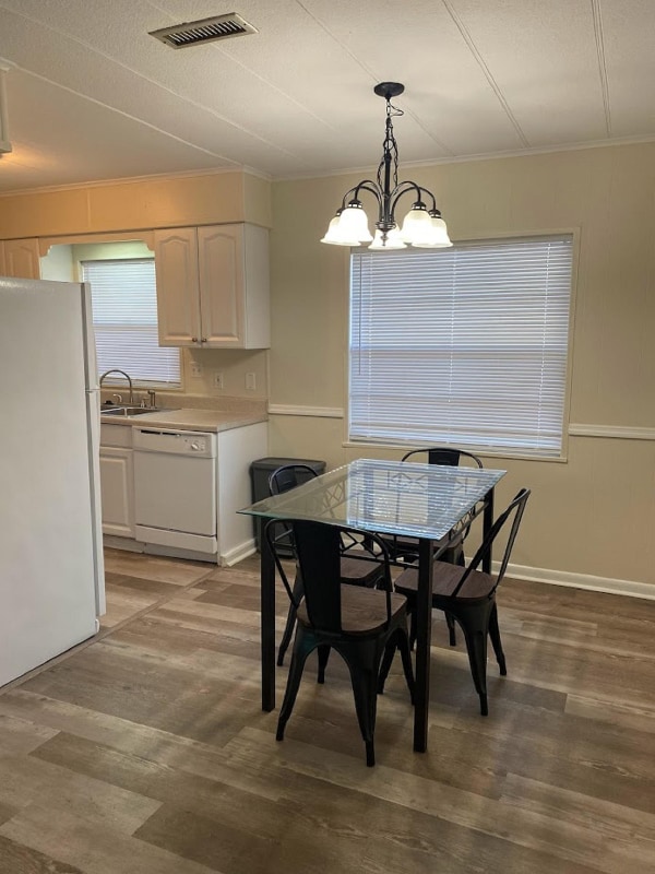 Photo - 300 Colony Dr