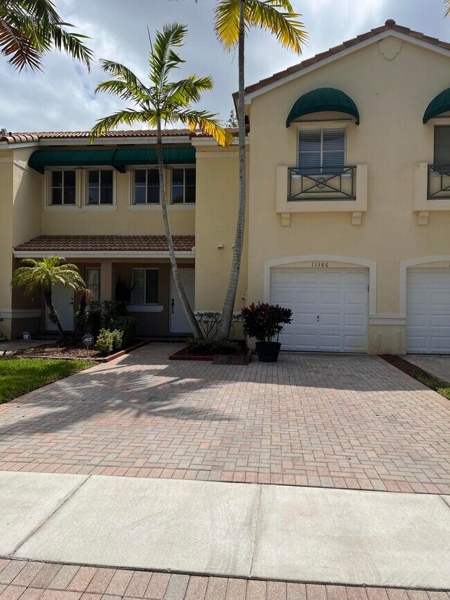 Photo - 11386 NW 33rd St