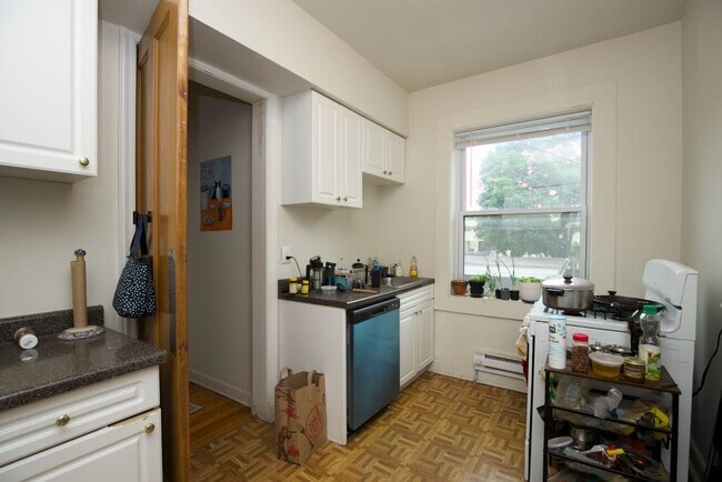 Photo - 312 Lee St Unit 2