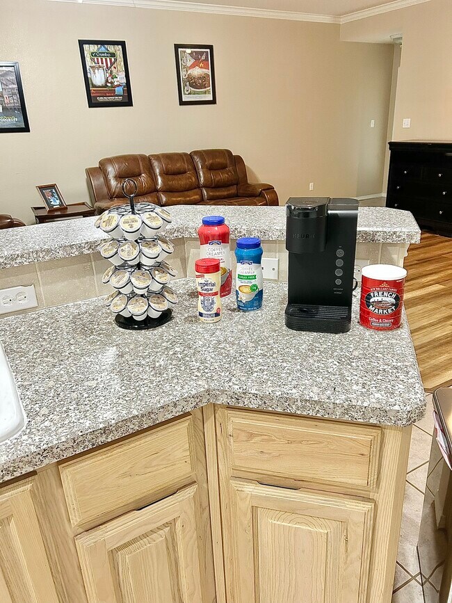 Photo - 3226 Whittle Way