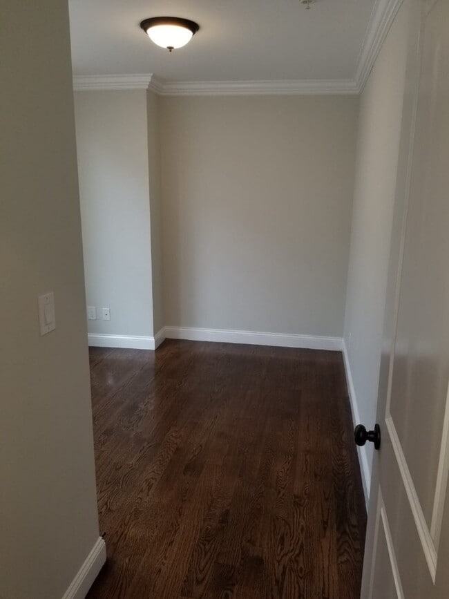 Photo - 41 W Walnut Park Unit 2