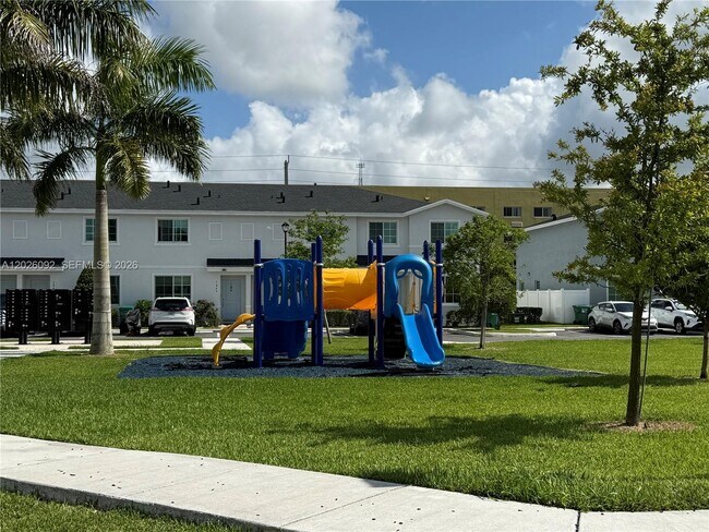 Photo - 1073 NW 5th St