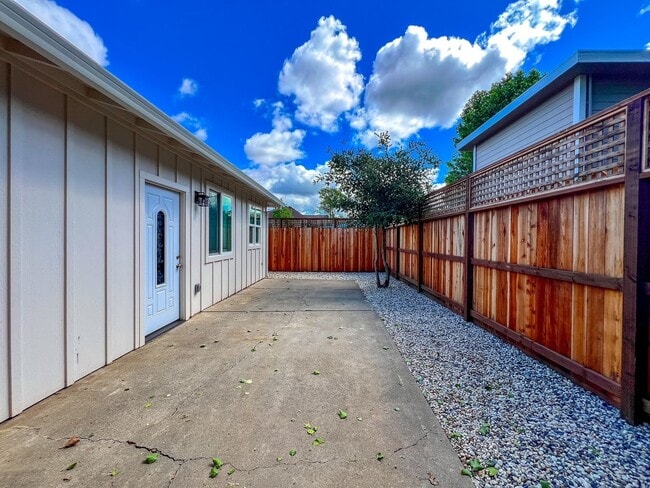 Photo - 847 Central Ave Unit A